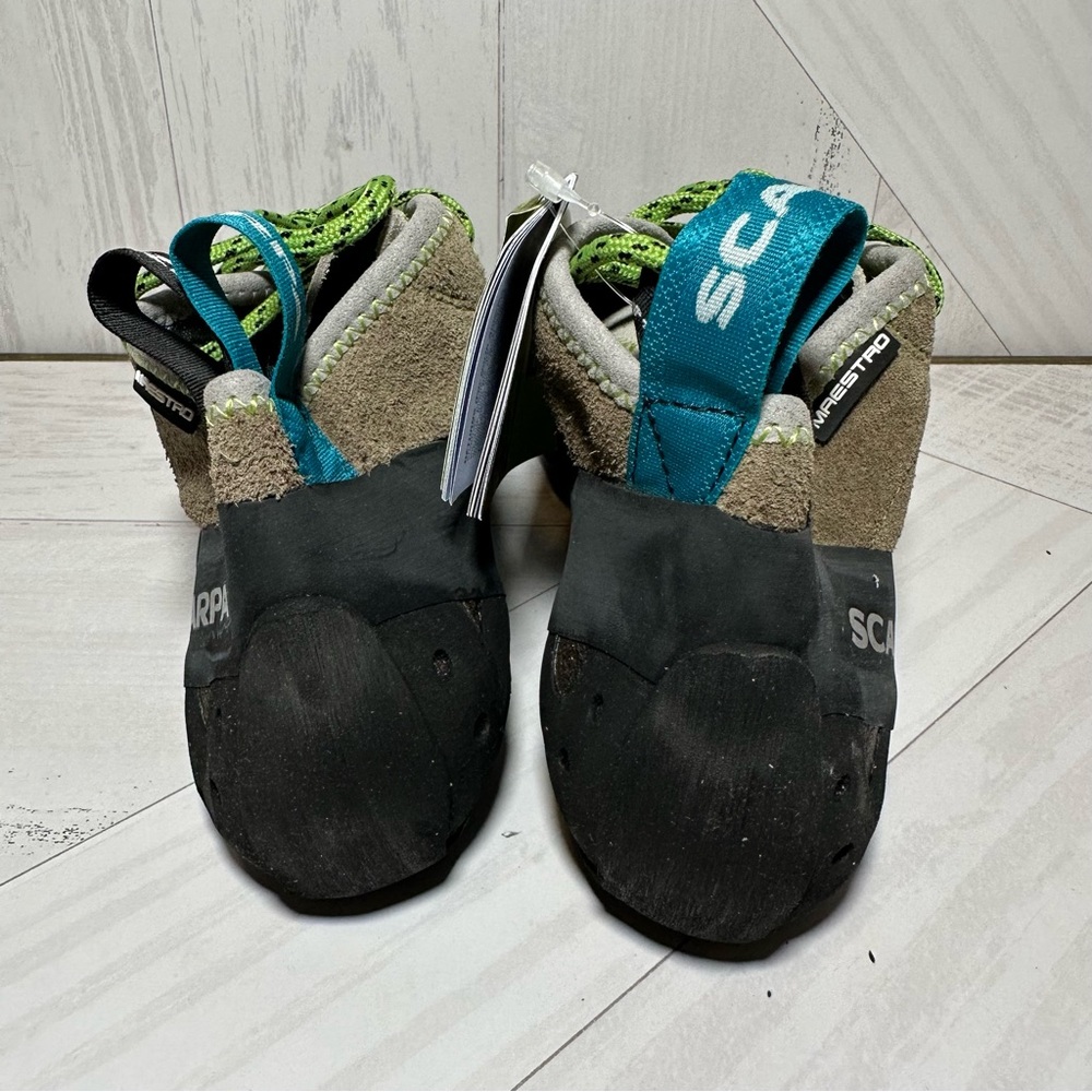 COPY - MAESTRO MID ECO ROCK CLIMBING SHOES SIZE 8 WOMEN - Picture 3 of 6